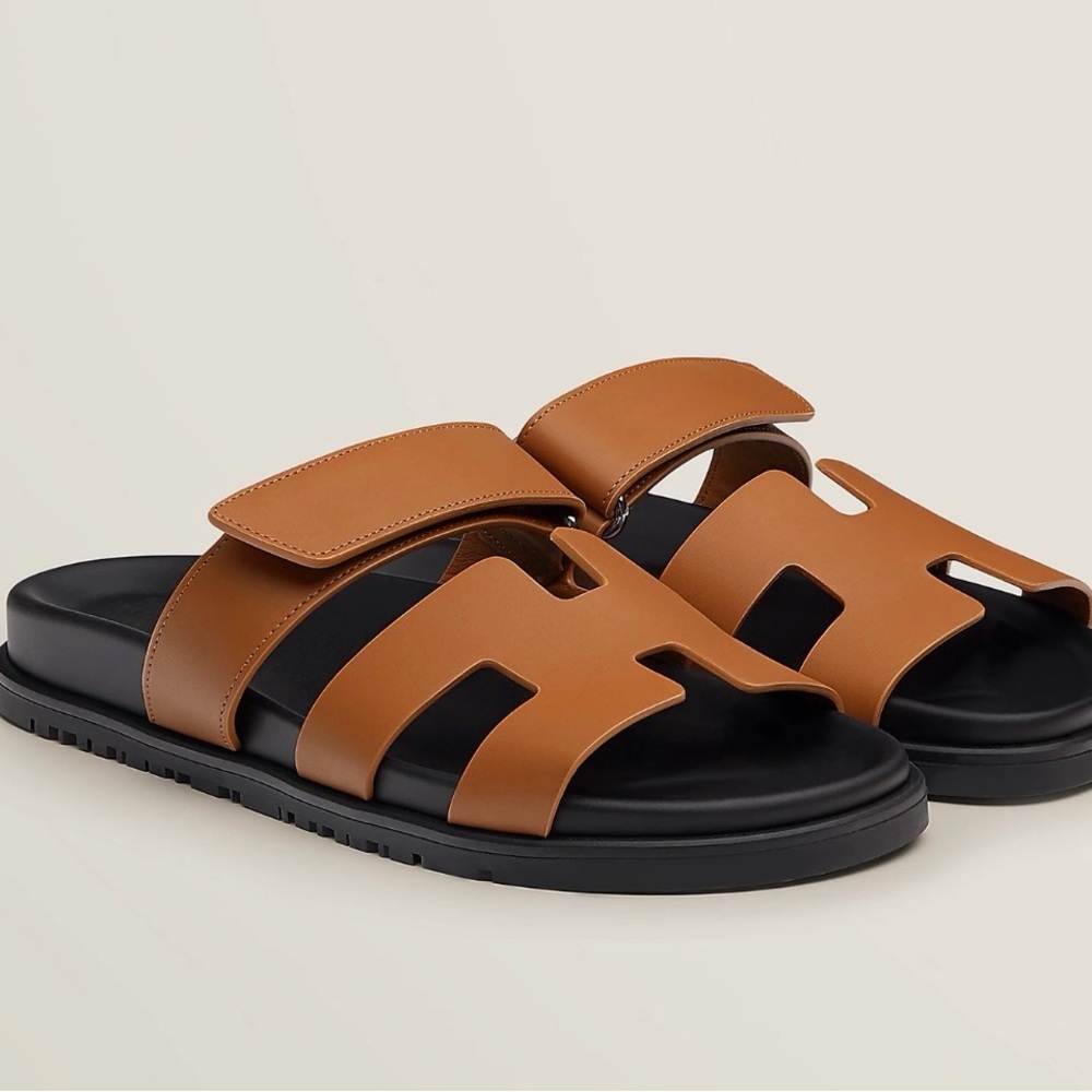 Hermes Chypre Sandal in Naturel